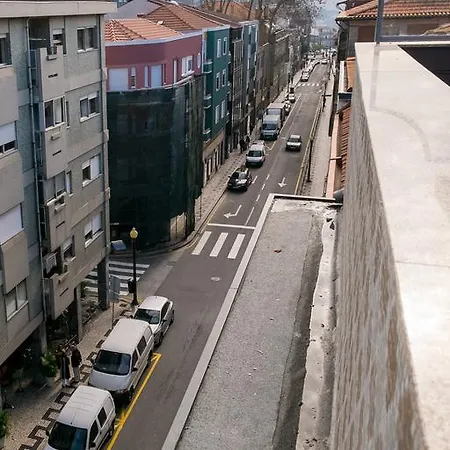 Simon Guest Πανσιόν 4*