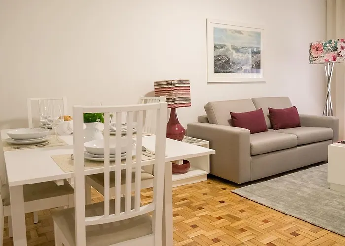 Simon Guest Pensión Oporto