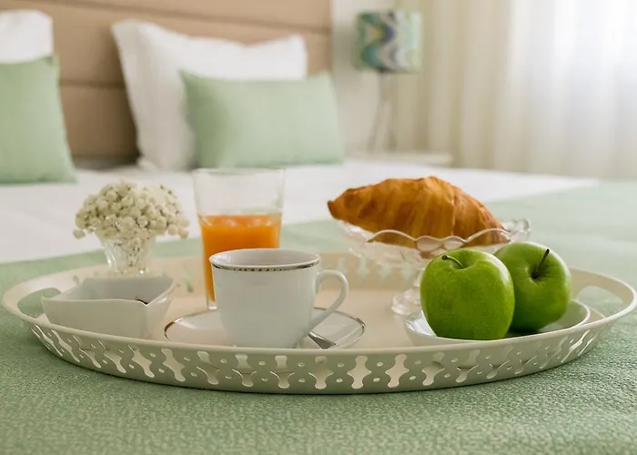 Simon Guest Pensjonat 4*